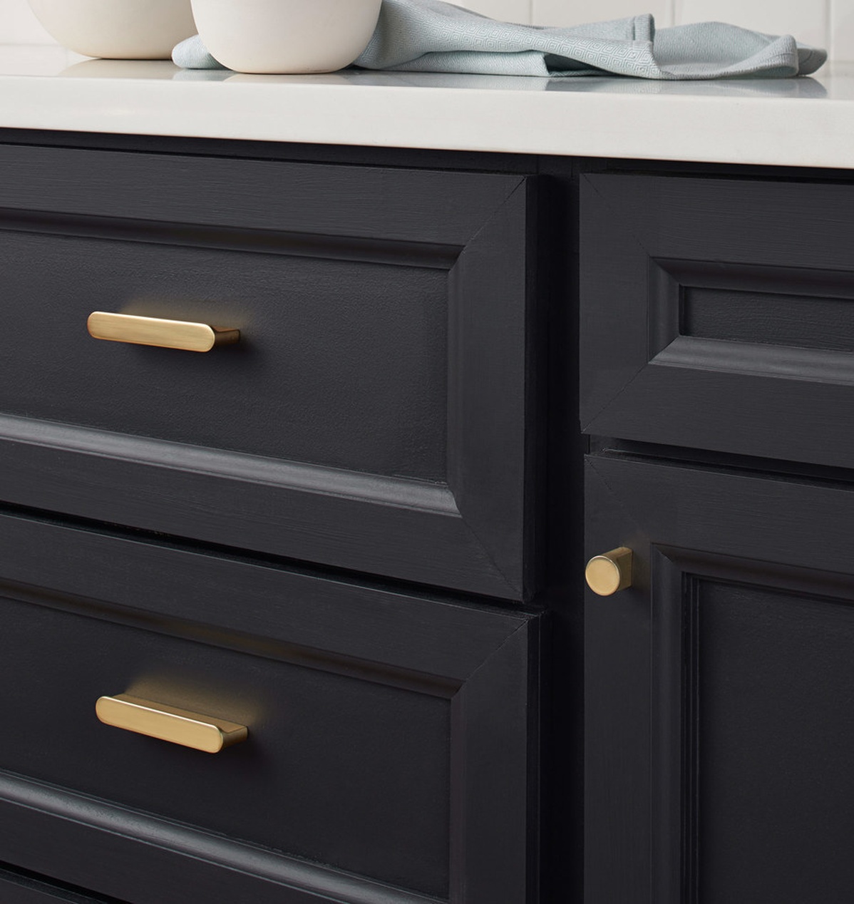Zwarte handgrepen: De elegante finishing touch voor je interieur